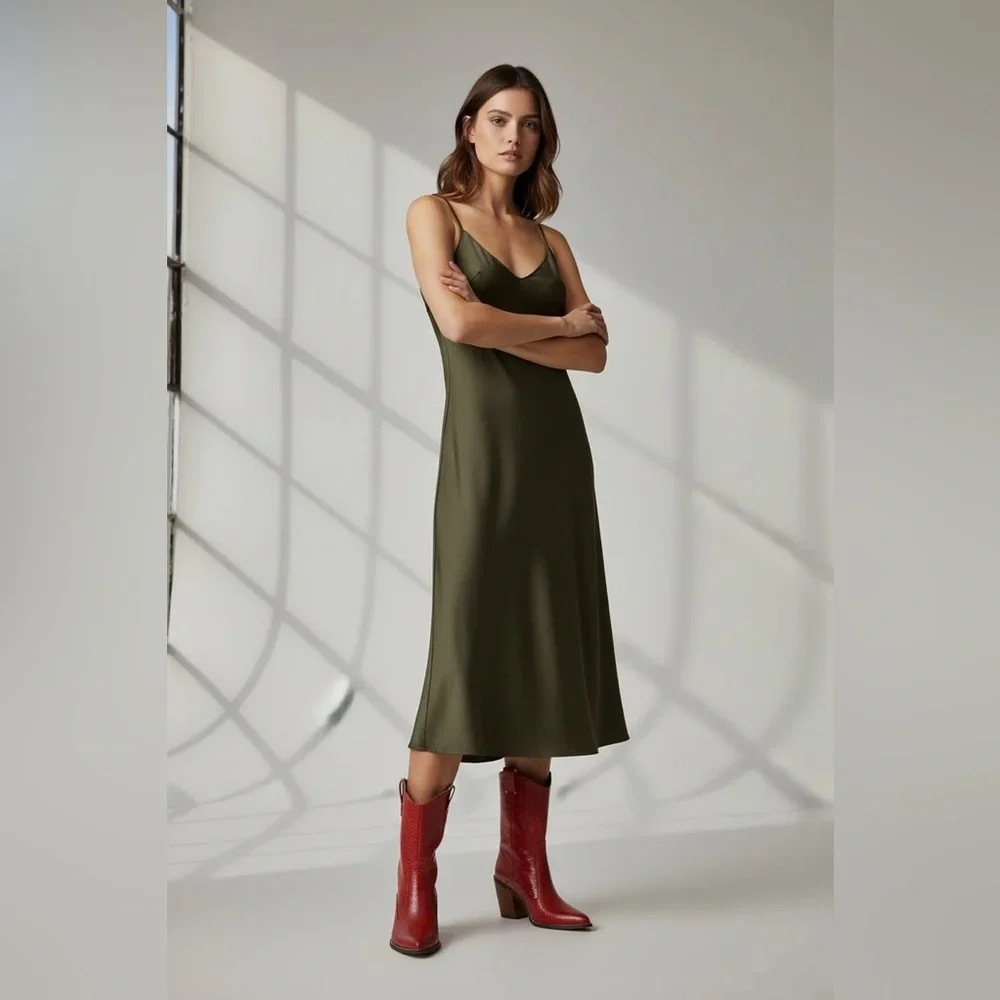 Rodeo Ruby Paneled Western Boots - Picture 8 of 13